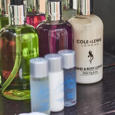 Appartement Deluxe Centre With Free Parking No Balcony *