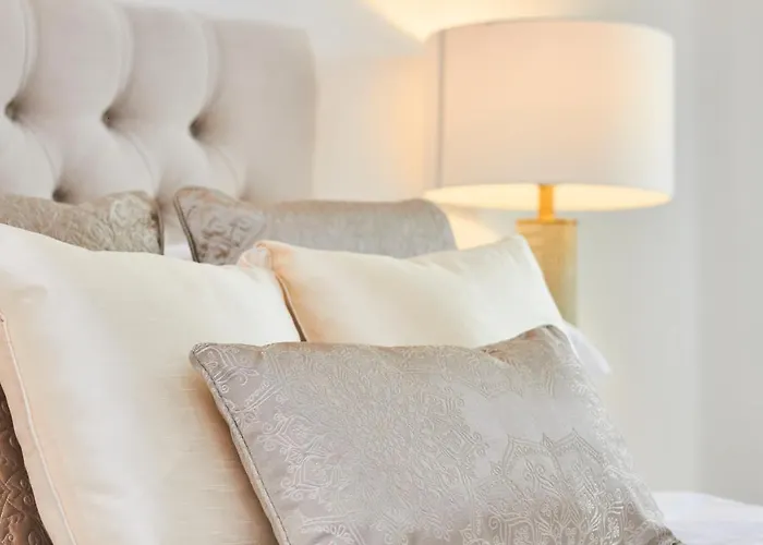 Deluxe Leeds City Centre Apt Lovely Balcony Apartment Leeds (West Yorkshire)