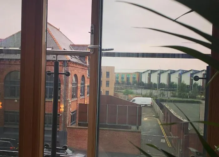 Deluxe Leeds City Centre Apt Lovely Balcony *