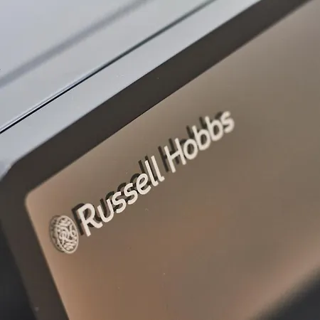 Deluxe Centre With Free Parking No Balcony